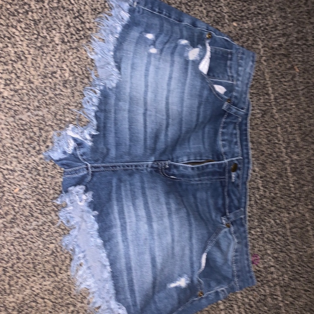 womens jean shorts